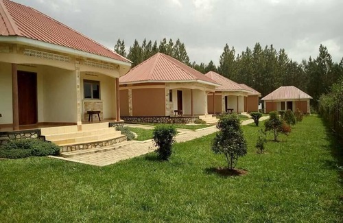 Hoima House | C & G Heritage Cottage