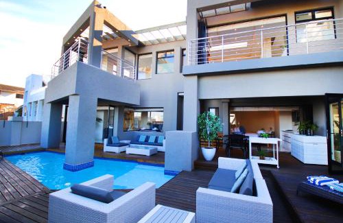 Melkbosstrand Bed & Breakfast | C' la Vie Luxury Accommodation