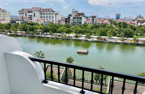 Ninh Binh Hotel | C'Lau Hotel Ninh Binh