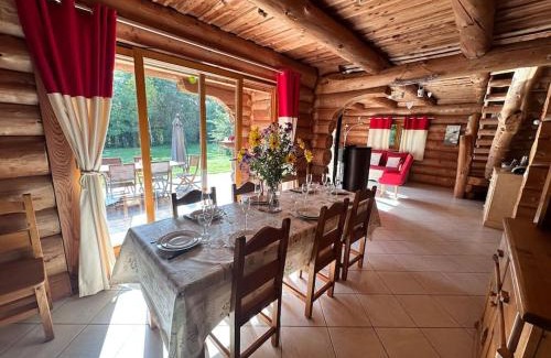 Nuisement-sur-Coole House | C Les rondins nature gîte 8 personnes avec jardin