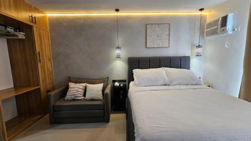 Iloilo City Proper Apartment | C'Scape Suite at Bernwood Towers