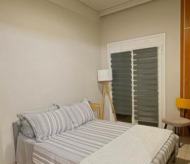 Larissa Apartment | C spot