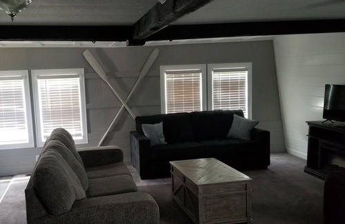 Big Lake House | C&T Cozy Big Lake Property
