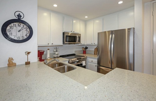 Townsite Condo | C212 South Facing with Ocean & Pier Views-North Coast Village