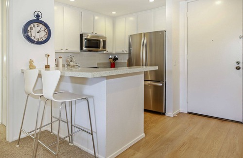 Townsite Condo | C212 South Facing with Ocean & Pier Views-North Coast Village
