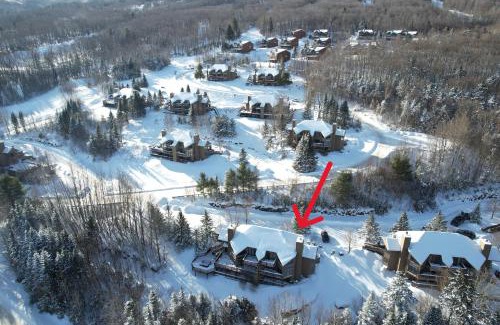Bretton Woods Villa | C3 Crawford Ridge Townhome with Mt Washington views - just a short walk from ski lodge and slopes