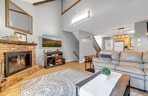 Village at Camelback House | C52-CAMELBACK MOUNTAIN SKI IN-SKI OUT SLOPE 3BR/2.5 bath