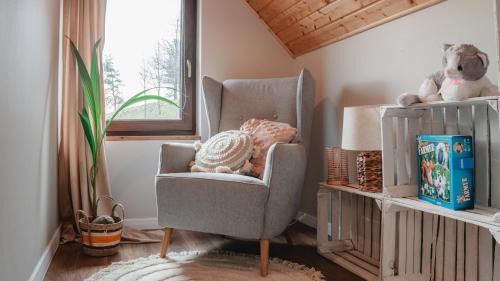 Ogrodzieniec House | Całorocznik Skała & Apartamenty