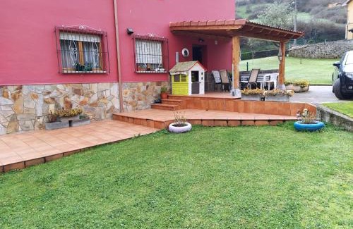 Pola de Lena House | Ca Blanca