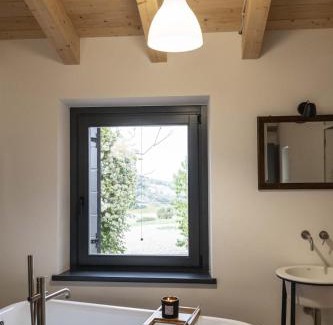 Cingoli Apartment | CA' DE BERTO