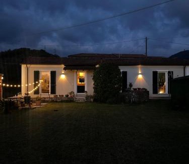Castelnuovo Magra House | Ca de Otto - Giardino, Vigne, Forno e Stufa a Legna