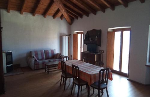 Carlazzo Apartment | Ca' dei Codirossi