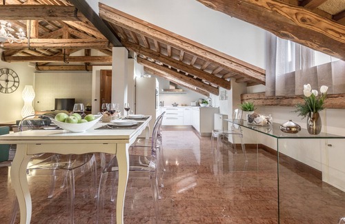 Santa Croce Apartment | Ca' Del Monastero 7 Collection
