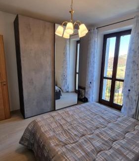Santo Stefano Belbo Apartment | Ca ed Giuanoto