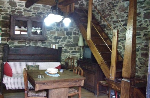 Colinas del Campo de Martin Moro House | Casa Trallera