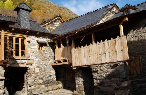 Colinas del Campo de Martin Moro House | Casa Trallera