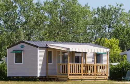 Sainte-Catherine-de-Fierbois House | Camping 5 étoiles - Parc aquatique - eebfed