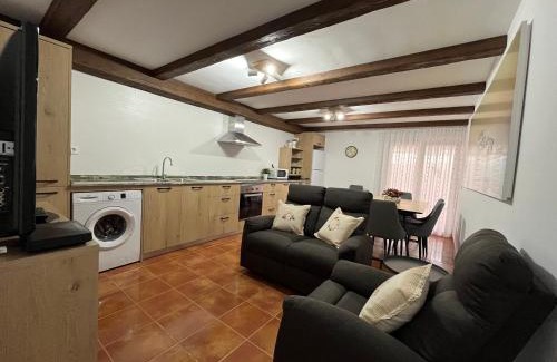 Calig House | Ca la Beata