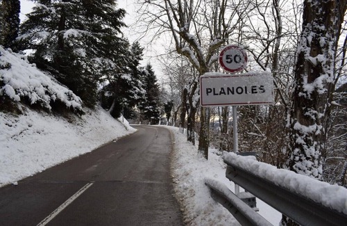 Planoles House | Ca la Cati is a refuge in the mountains
