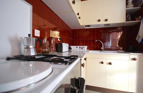 Salas de Pallars Apartment | Ca La Lluïsa - Holiday Apartment