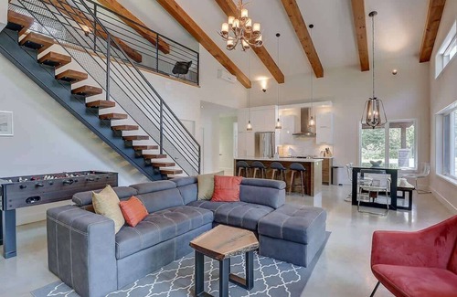 Stanstead Township Ski Chalet | Access to Lake Memphremagog - Spa - Canopé