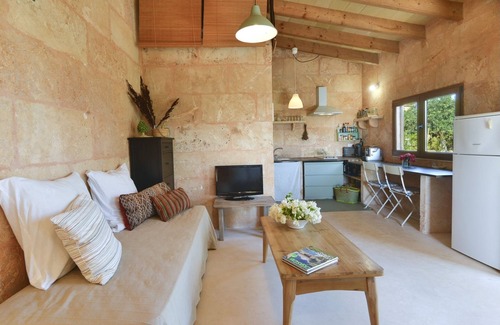Es Llombards Apartment | Ca Na Martina. Countryside House In Llombards,