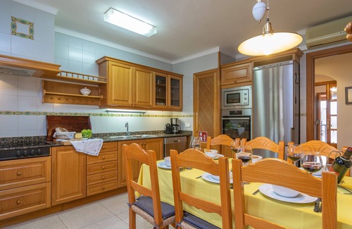 Selva House | CA NA ROSA (DE SELVA) - Apartment with private pool and garden near the mountains. Free Wi