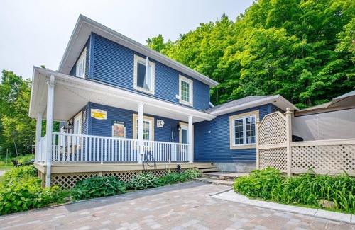 Petite-Riviere-Saint-Francois Condo | Condo 1114 Cozy waterfront condo