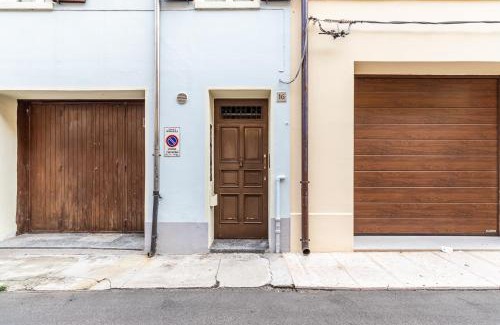 Mirandola Apartment | [CA 'PICO WITH WIFI]-few steps from center