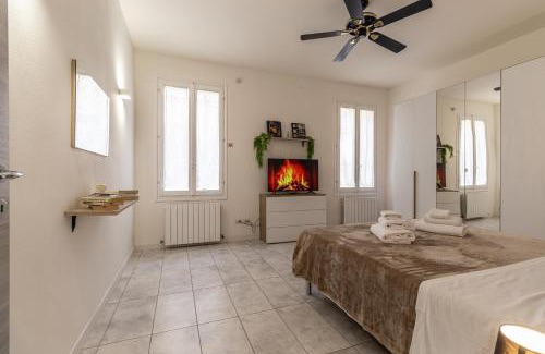Mirandola Apartment | [CA 'PICO WITH WIFI]-few steps from center