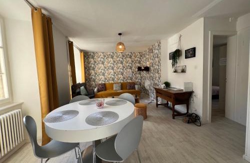 Porrentruy Apartment | Ca s'est passé à la Cour-Aux-Moines
