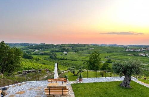 Brda Apartment | Ca' S Lorenz - A Luxury 100m2 Apartment in a Chic Vineyard Villa