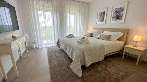 Brda Apartment | Ca' S Lorenz - A Luxury 100m2 Apartment in a Chic Vineyard Villa