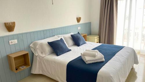 Peguera House | Ca sa Madona Hostal