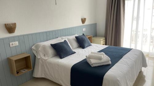 Peguera House | Ca sa Madona Hostal