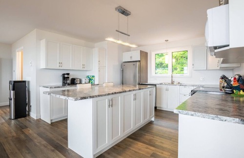 St-Francois-de-l'Ile-d'Orleans House | La Maison des Sous-bois