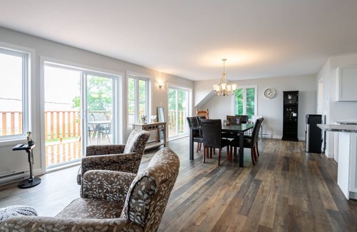 St-Francois-de-l'Ile-d'Orleans House | La Maison des Sous-bois