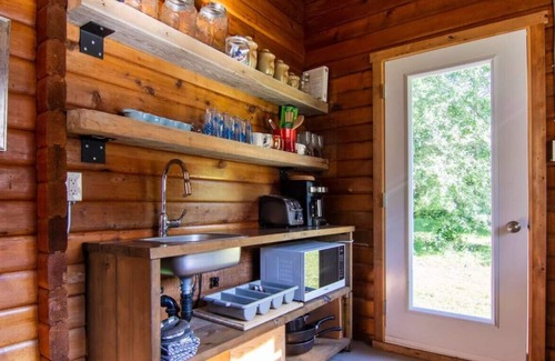 Saint-Georges-de-Clarenceville Cabin | Jumanji à Noyan, Montérégie