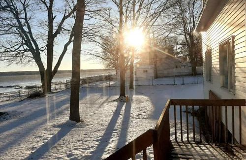 Saint-Laurent-de-l'ile d'Orleans House | Le temps d'une île (Maison) - Vue sur le fleuve