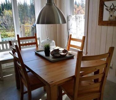Lac-Etchemin Ski Chalet | CHALET RIVIÈRE ETCHEMINS, Un endroit unique