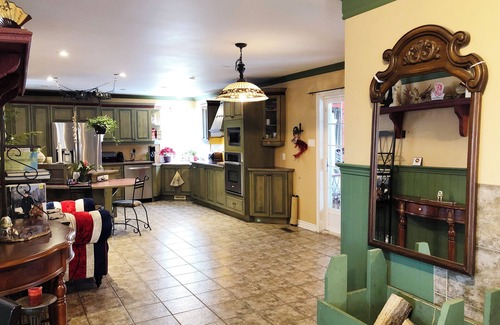 Esterel Villa | Rare - Victorian Villa 5 bedrooms, 3 bathrooms on an animal park + spa+ pool