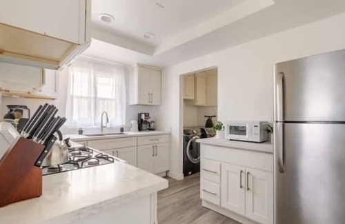 Azusa House | CA5 House Cozy 3BR in Azusa