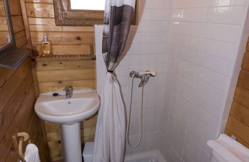 Manzanal de los Infantes Cabin | Cabañas Vallecino - Cascayal