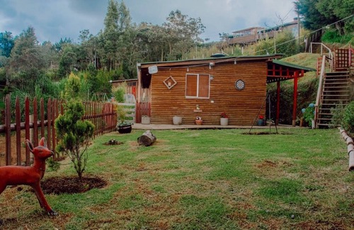 Medellin Cabin | Cabaña Bosque Madera, 25 minutes from Medellín