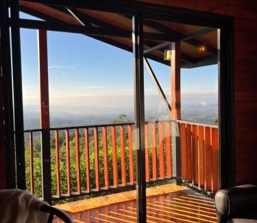 San Isidro de El General Apartment | Cabaña Con Hermosa vista y ambiente de campo