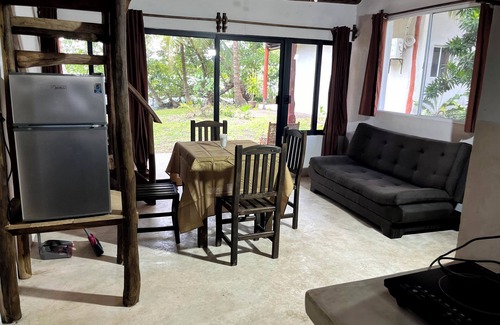 Othon P. Blanco Cottage | Cabaña con lago, para hacer kayac, remo y canotaje, cerca aeropuerto Chetumal 4