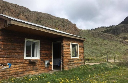El Chalten Cabin | Cabaña con Maravillosa Vista a las Montañas Ideal Para Parejas