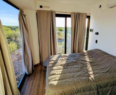 Cuadro Nacional House | Cabaña Container en Viñedos