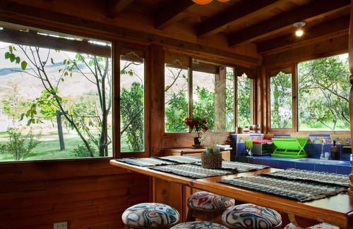 Villa de Leyva Cottage | Cabaña de madera Ojo de Agua