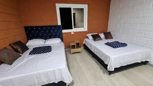 Cocorna Ski Chalet | Cabaña del lago